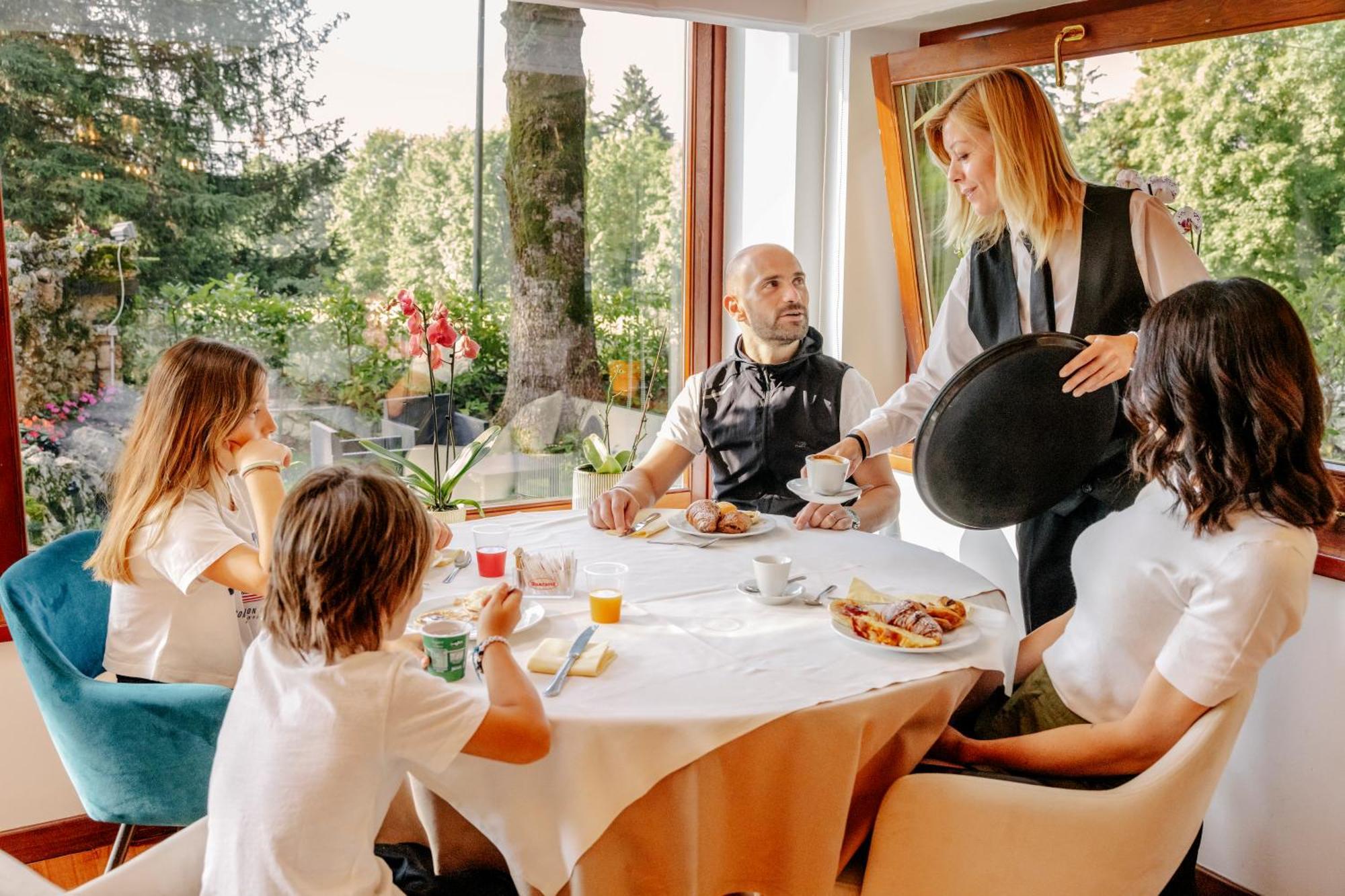Hotel Corona & Spa Pescasseroli Eksteriør billede
