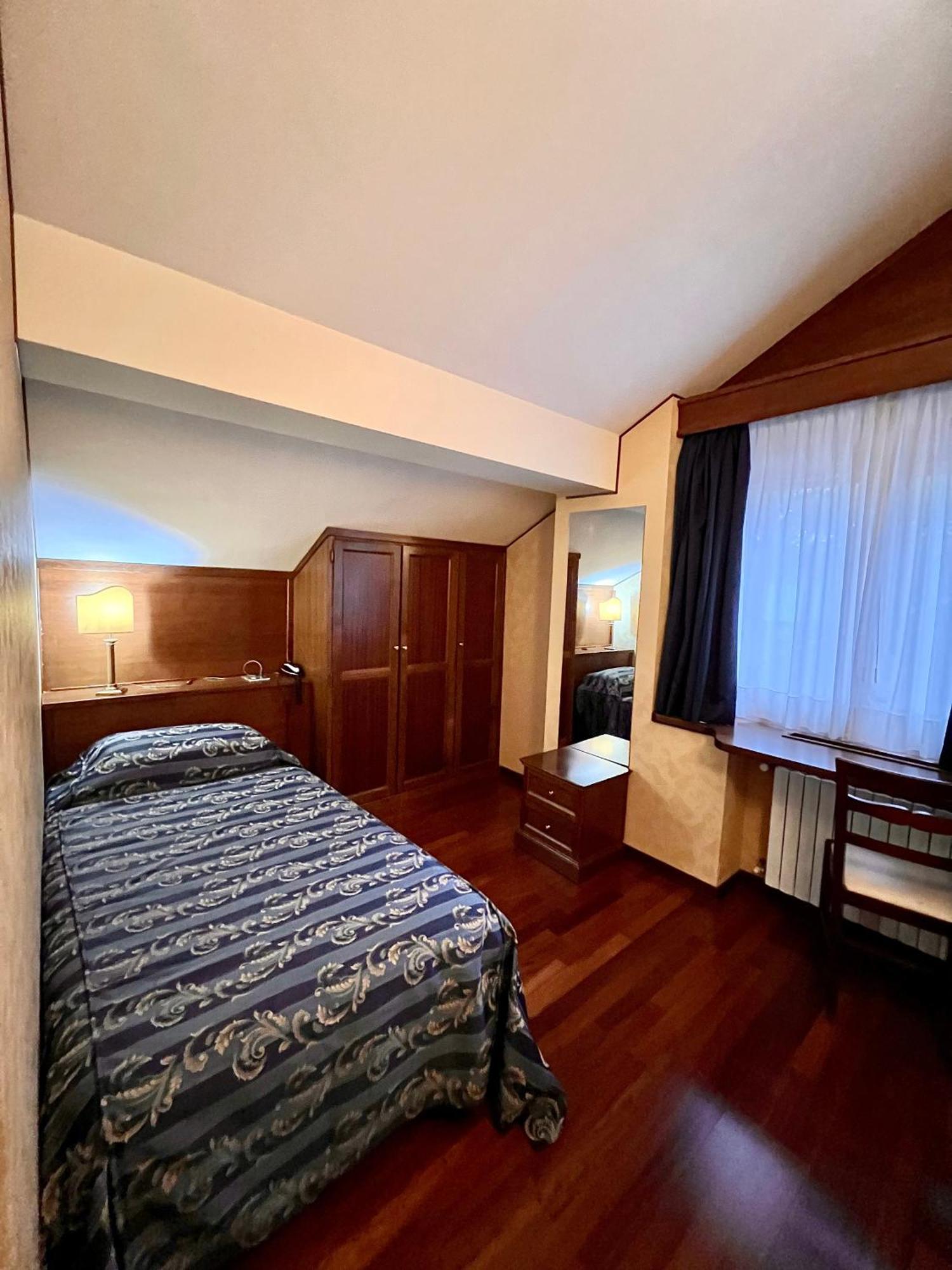 Hotel Corona & Spa Pescasseroli Eksteriør billede