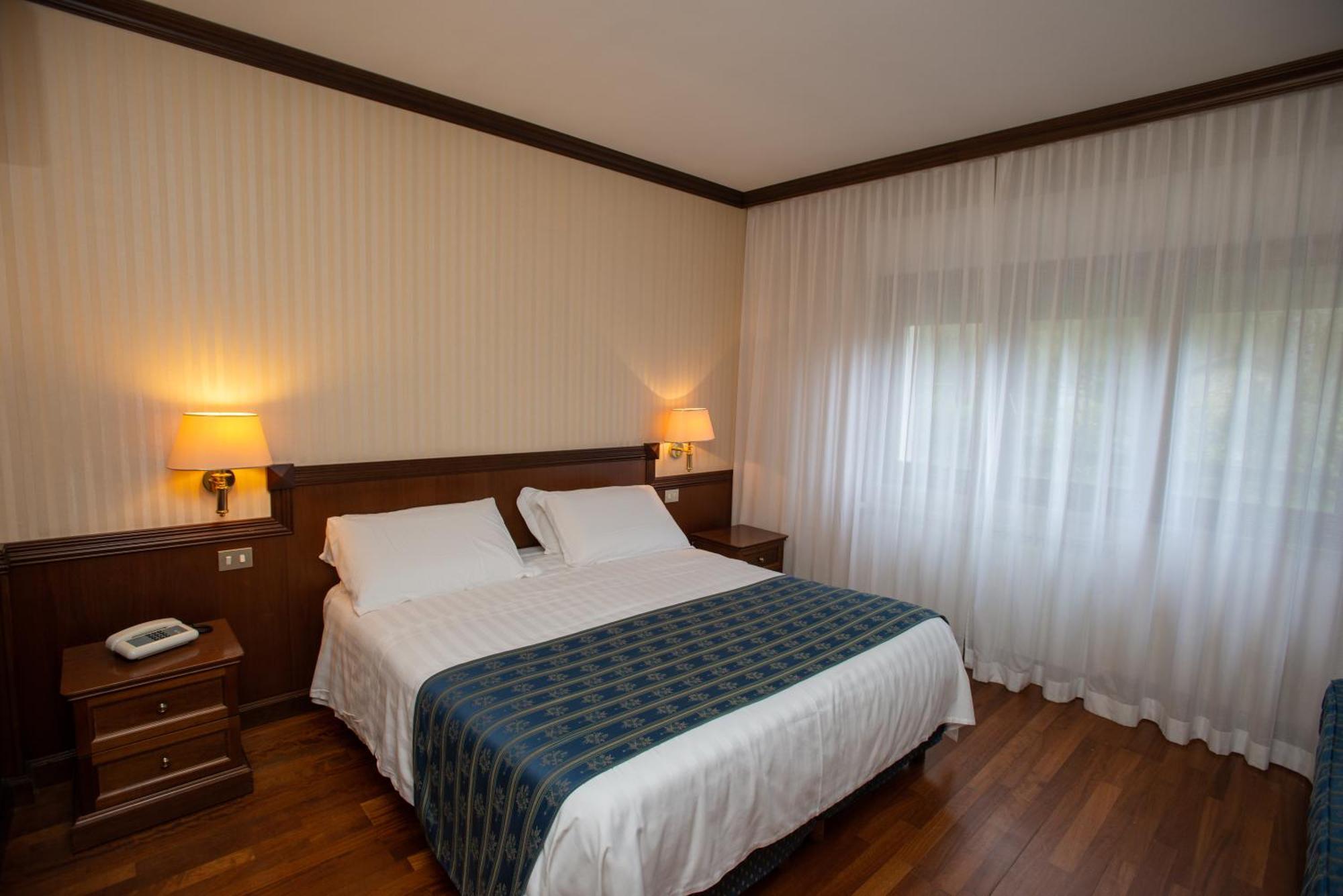 Hotel Corona & Spa Pescasseroli Eksteriør billede